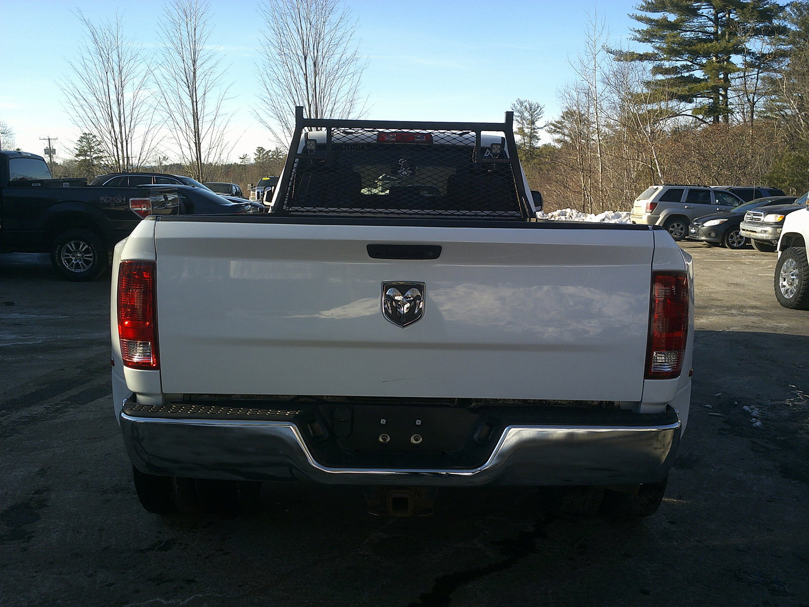 Used 2014 RAM 3500 Tradesman w/ Chrome Appearance Group image 5