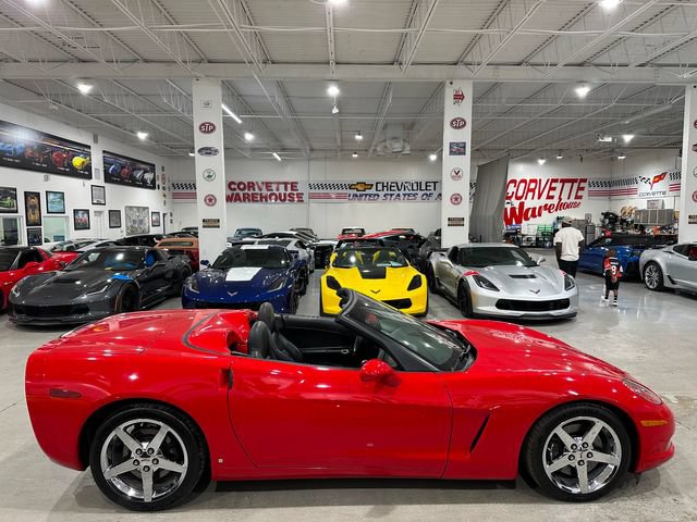 Used 2007 Chevrolet Corvette Convertible RWD image 3