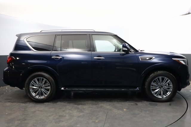 Used 2024 INFINITI QX80 Luxe image 3
