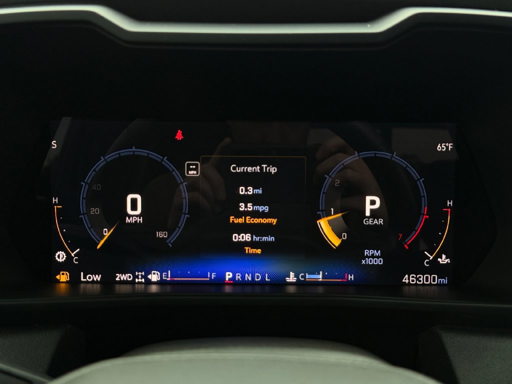 Used 2024 Chevrolet Colorado Trail Boss w/ Advanced Trailering Package AWD/4WD image 12