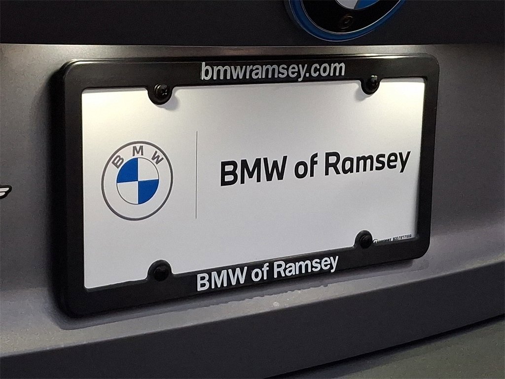 Used 2025 BMW i4 xDrive40i w/ Premium Package image 30