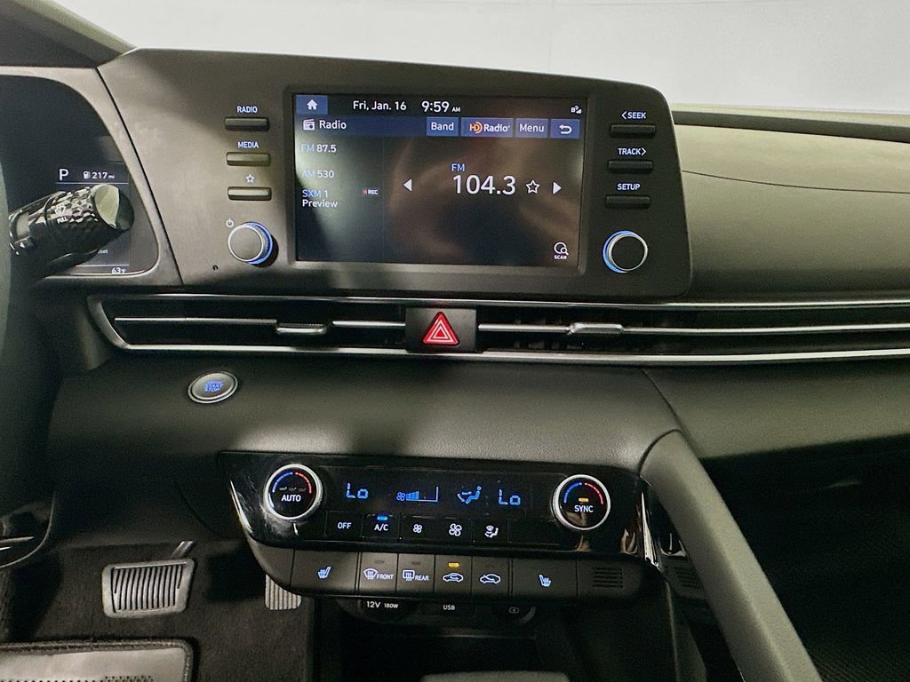 Certified 2023 Hyundai Elantra Blue image 14