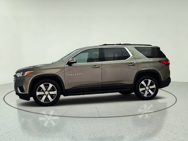 Used 2019 Chevrolet Traverse LT w/ LT Premium Package FWD image 3
