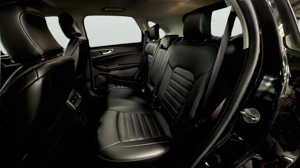 Used 2021 Ford Edge SEL w/ Convenience Package AWD/4WD image 24