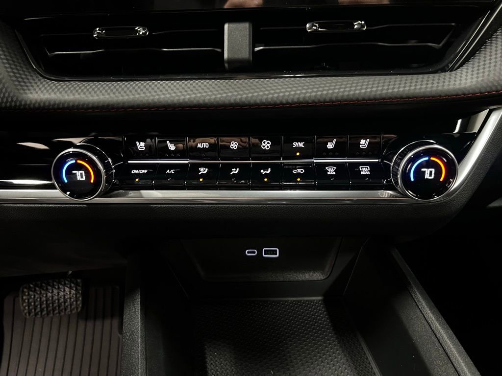 New 2026 Chevrolet Equinox RS w/ Convenience Package III image 25