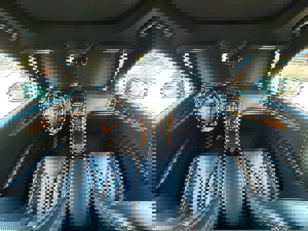 Used 2016 Lincoln MKX Reserve w/ Technology Package image 42