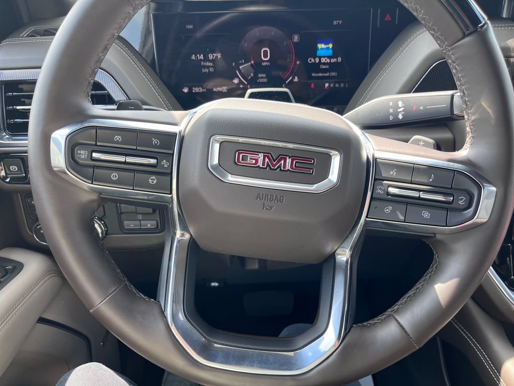 Used 2025 GMC Yukon Elevation AWD/4WD image 14