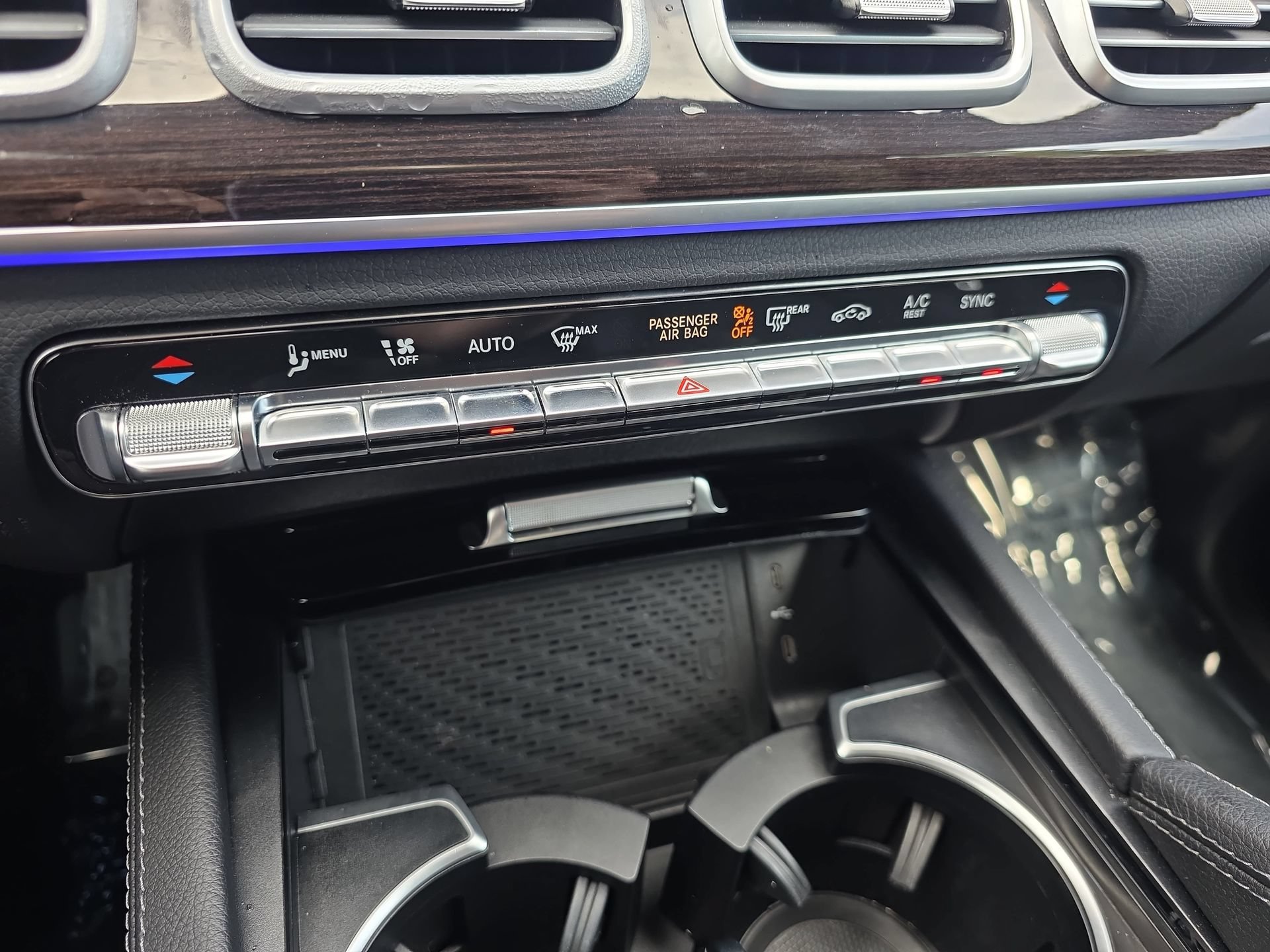 Certified 2025 Mercedes-Benz GLS 450 4MATIC image 24