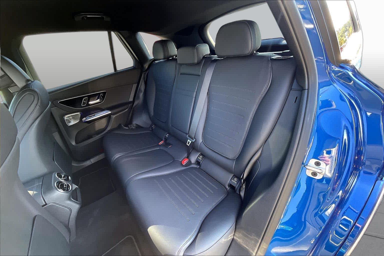 Used 2026 Mercedes-Benz GLC 300 4MATIC image 20