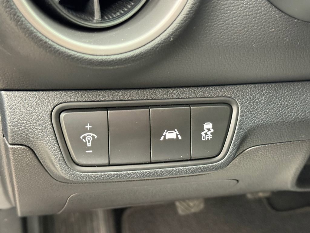 Used 2021 Kia Forte Sedan image 14