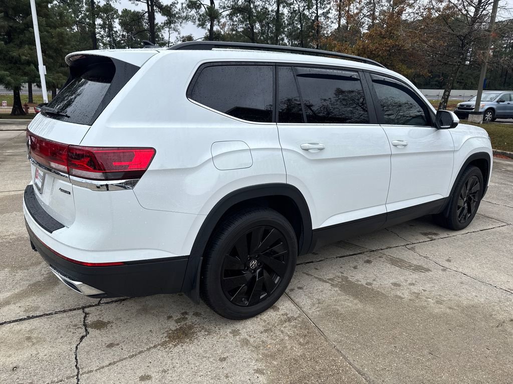 Used 2024 Volkswagen Atlas SE image 7