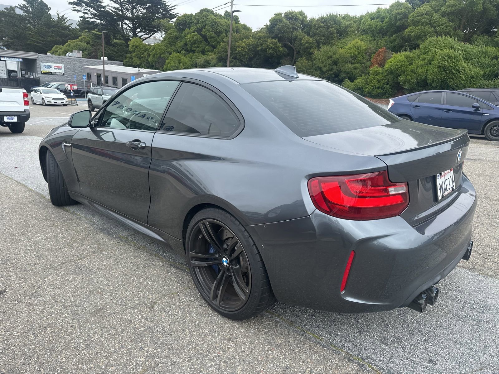 Used 2017 BMW M2 RWD image 4