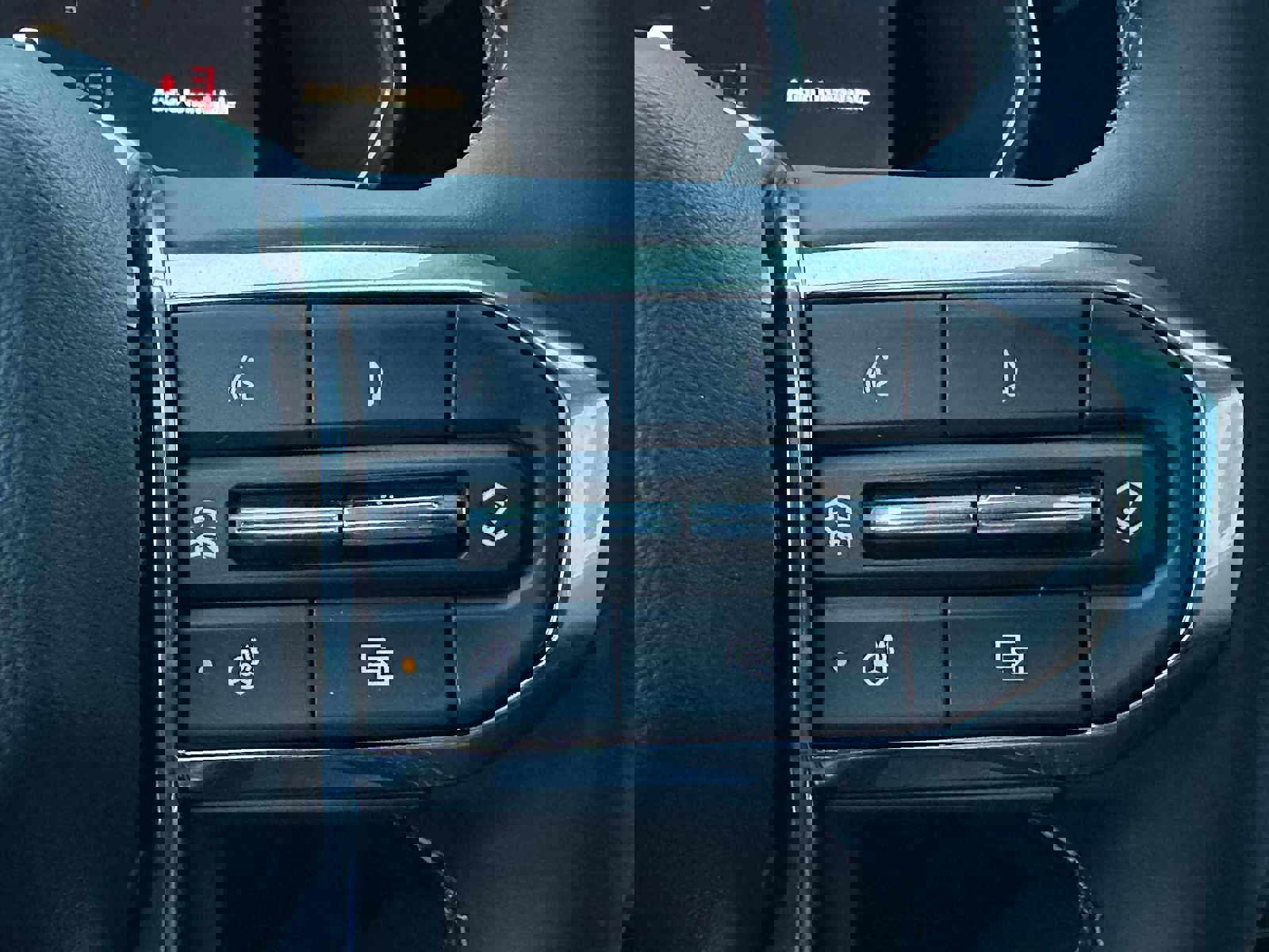 New 2026 GMC Canyon Denali image 35