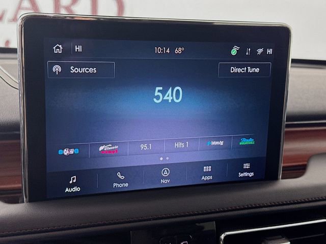 Used 2023 Lincoln Aviator Reserve w/ Equipment Group 201A image 18