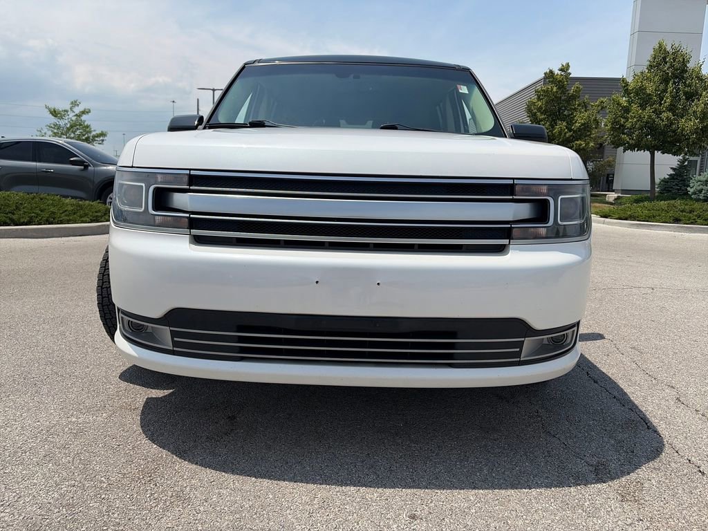 Used 2015 Ford Flex Limited w/ Equipment Group 301A FWD image 2