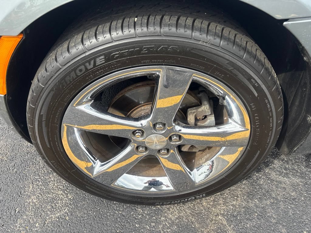 Used 2007 Pontiac Solstice Convertible w/ Premium Package RWD image 11