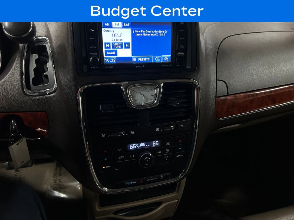 Used 2012 Chrysler Town & Country Touring w/ Entertainment Group #1 image 23
