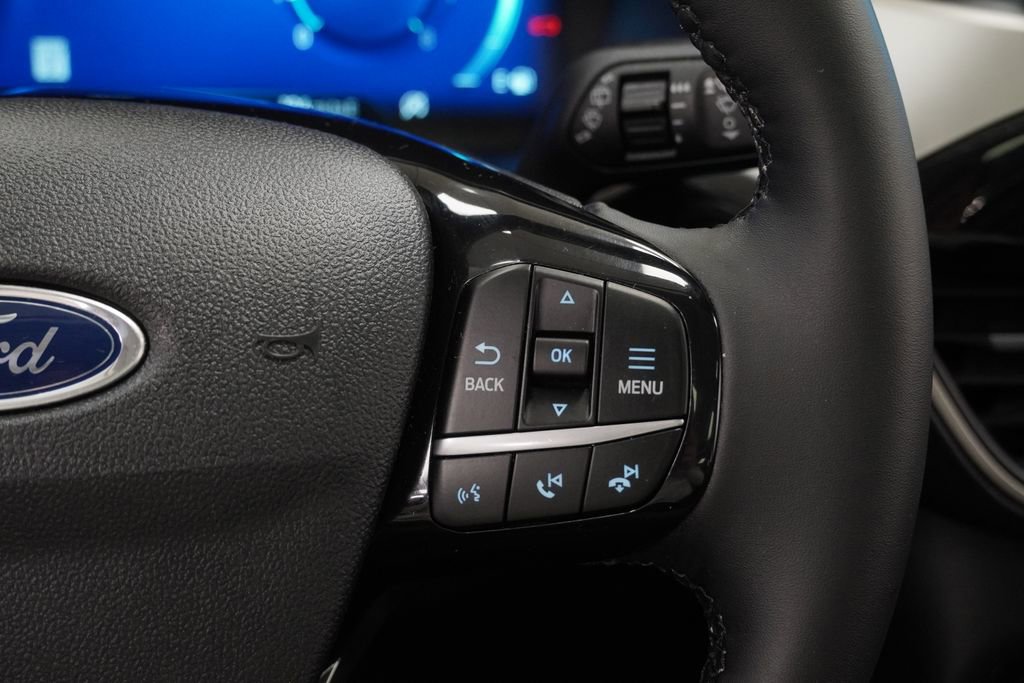 Used 2021 Ford Escape SEL w/ Technology Package image 40