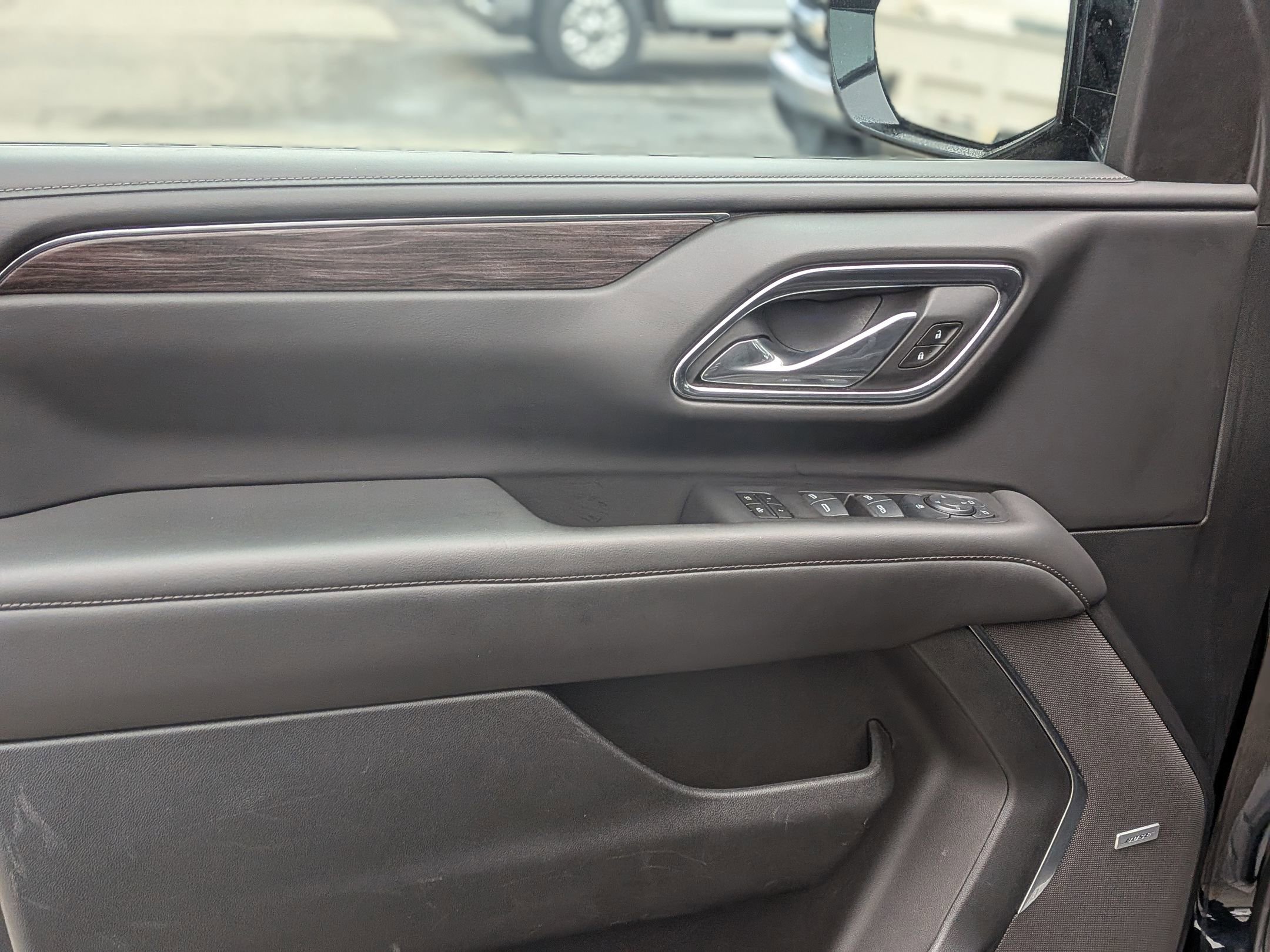 Used 2024 Chevrolet Tahoe LT AWD/4WD image 14