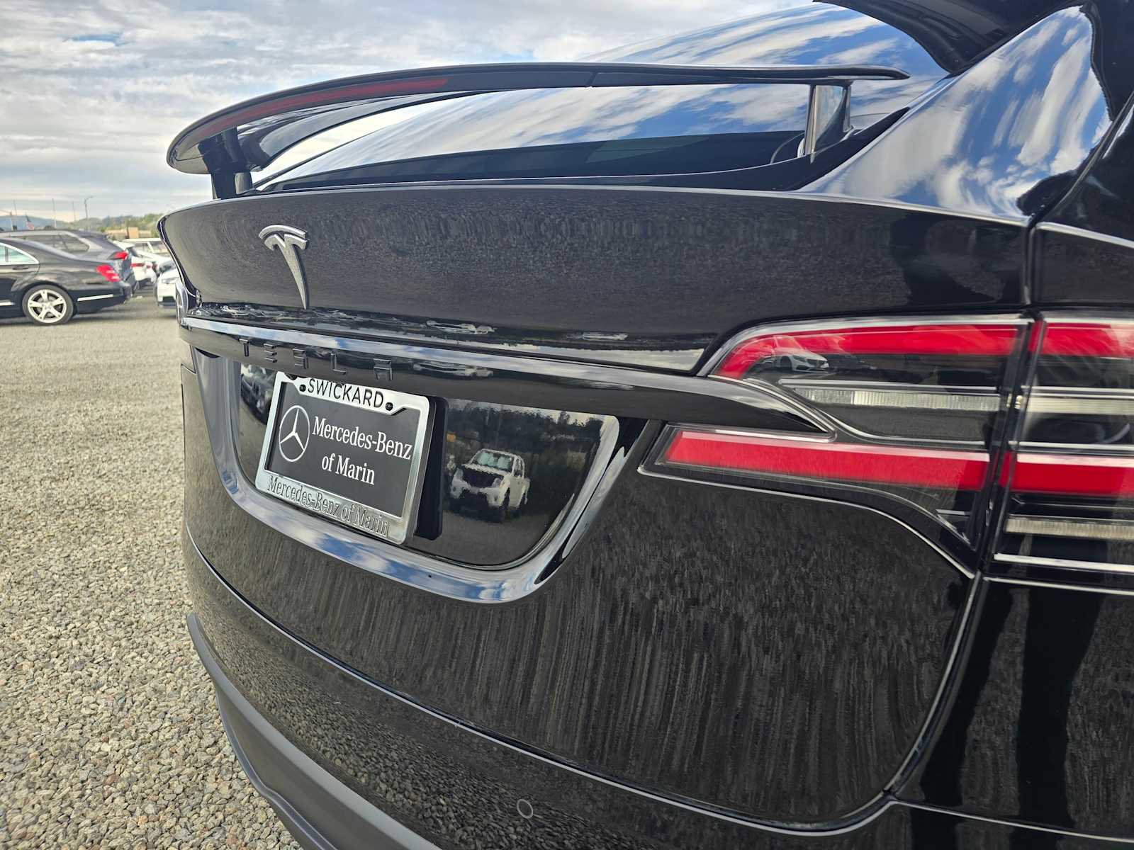 Used 2022 Tesla Model X image 15