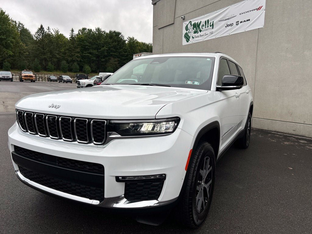 Used 2025 Jeep Grand Cherokee L Limited w/ Luxury Tech Group II