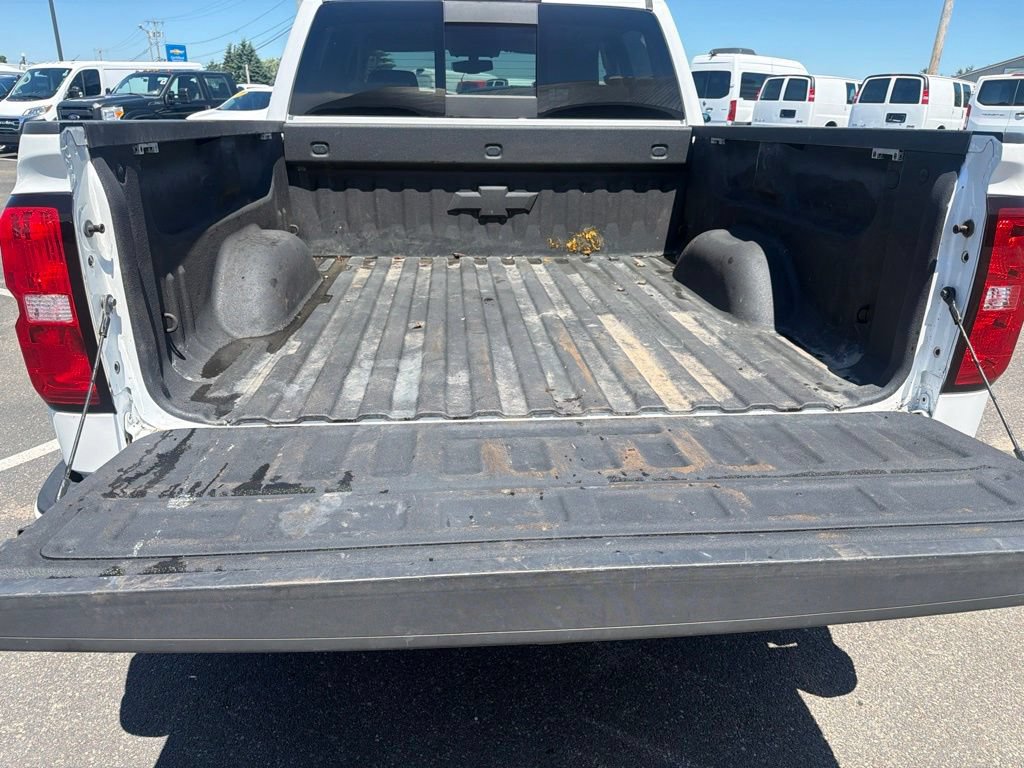 Used 2018 Chevrolet Silverado 1500 LT w/ All Star Edition AWD/4WD image 28