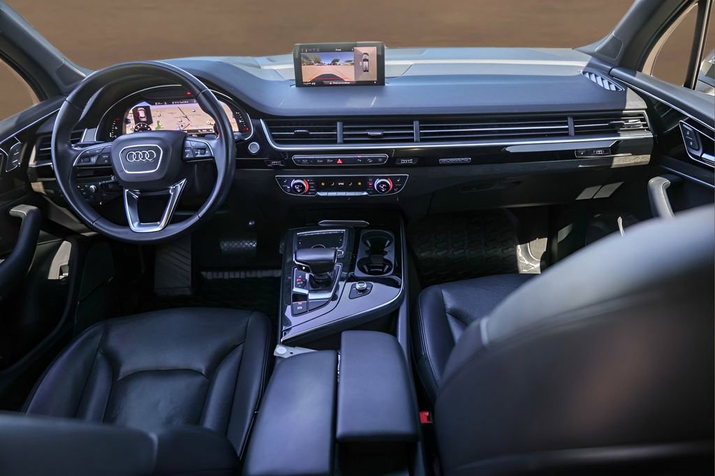 Used 2018 Audi Q7 3.0T Prestige w/ Prestige Package image 28