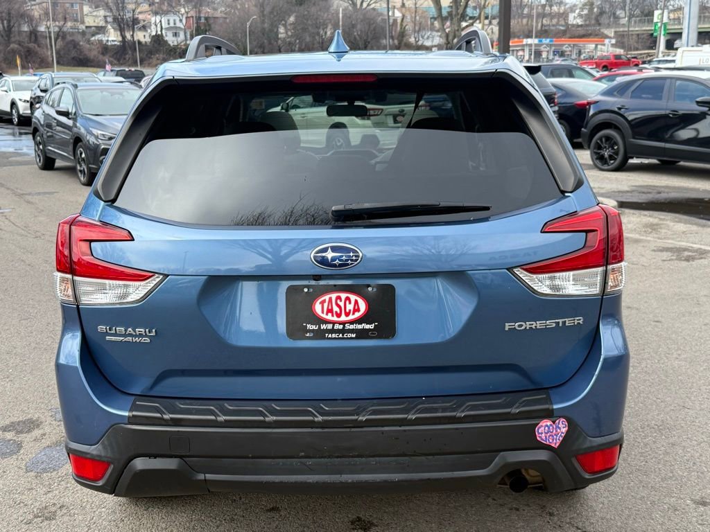Used 2019 Subaru Forester Premium w/ All-Weather Package image 9