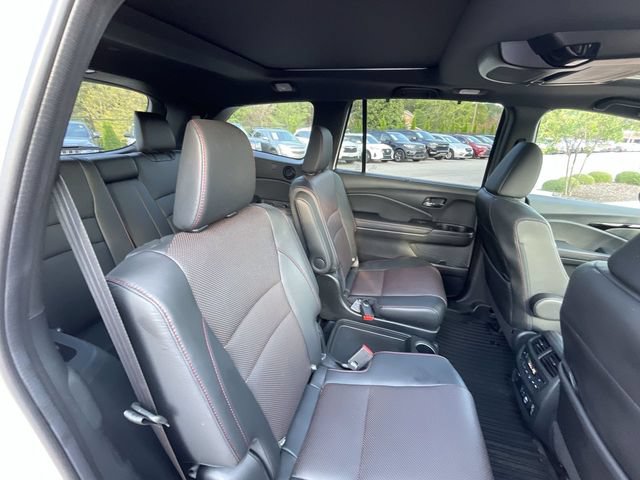 Used 2022 Honda Pilot Black Edition image 36