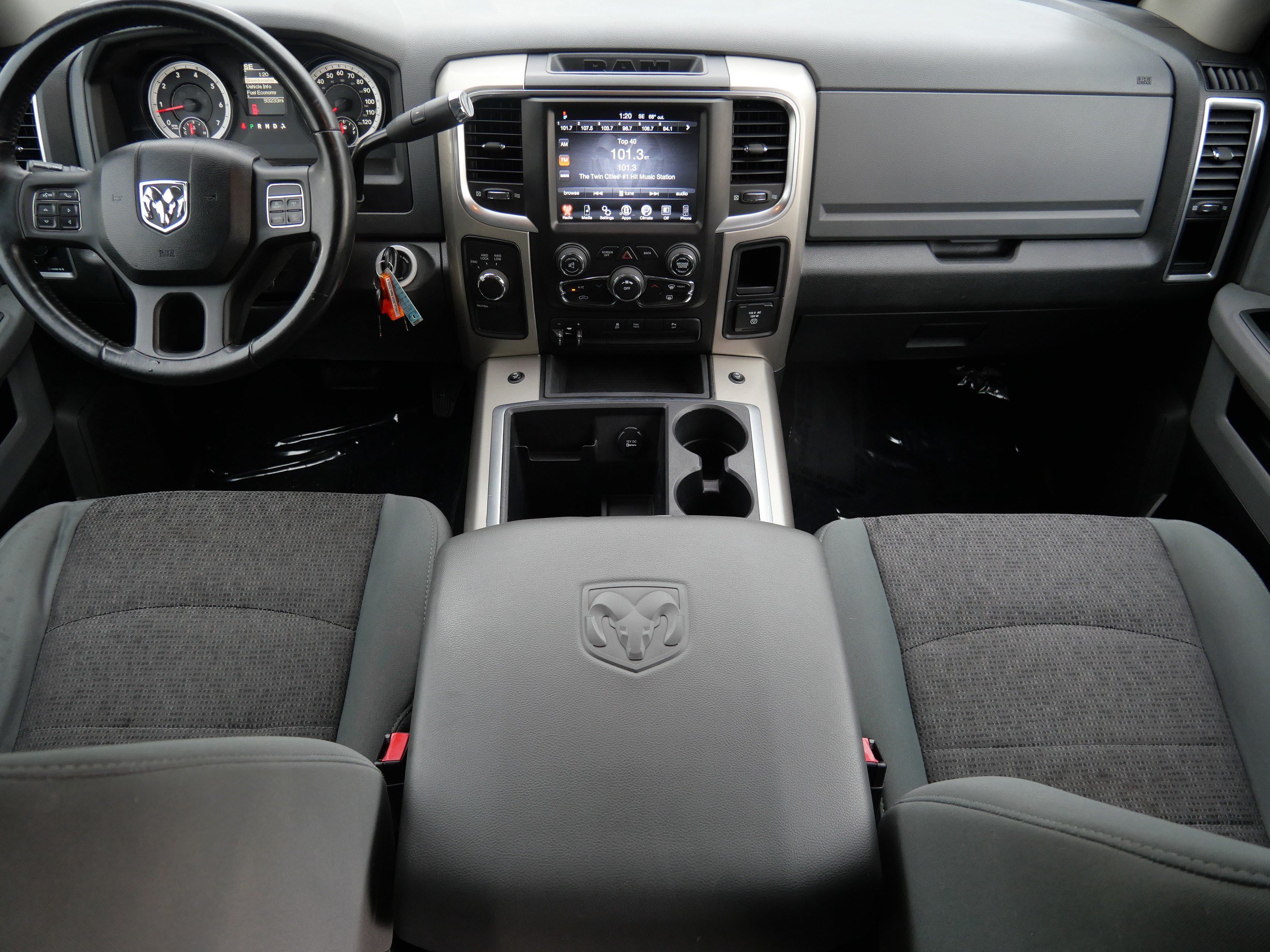Used 2014 RAM 2500 Big Horn AWD/4WD image 9
