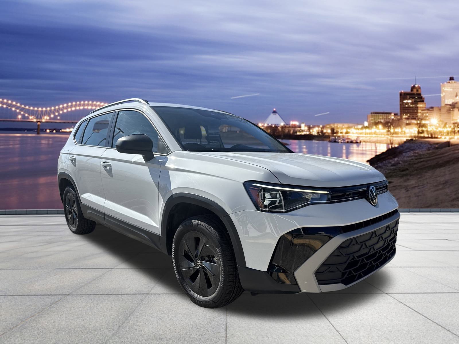 Certified 2025 Volkswagen Taos S image 4