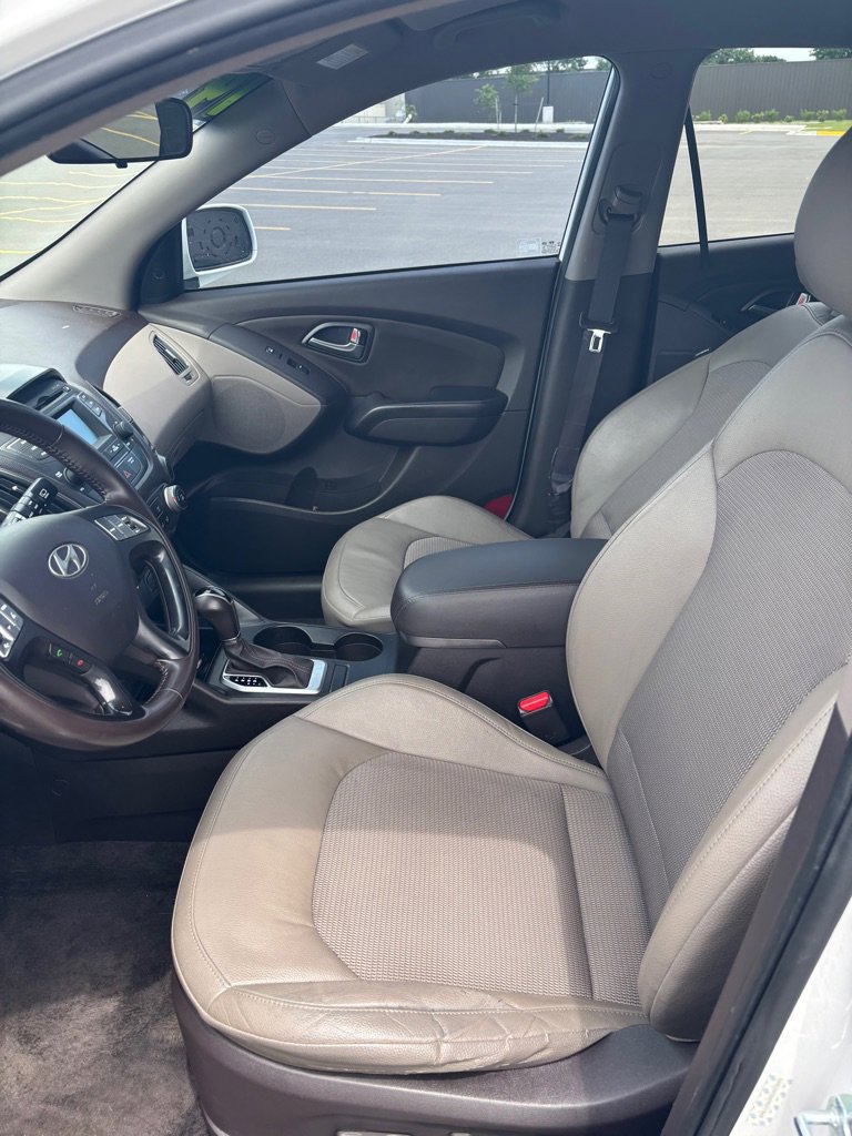 Used 2014 Hyundai Tucson SE FWD image 12