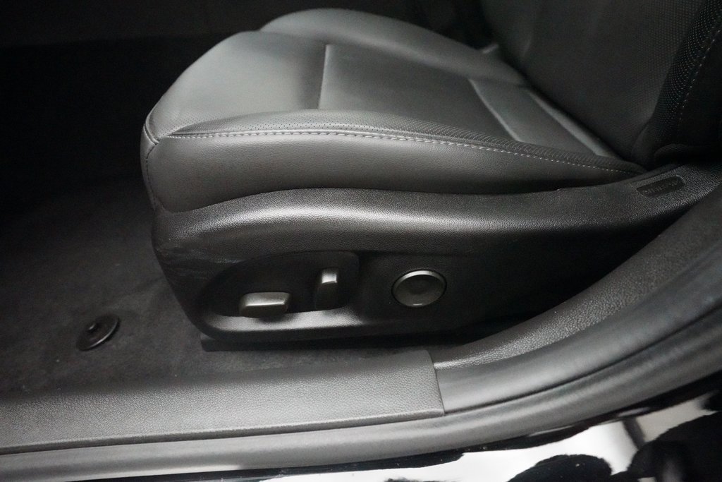 Used 2023 Cadillac CT4 Premium Luxury image 28