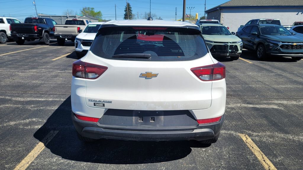 Used 2023 Chevrolet TrailBlazer LS image 5