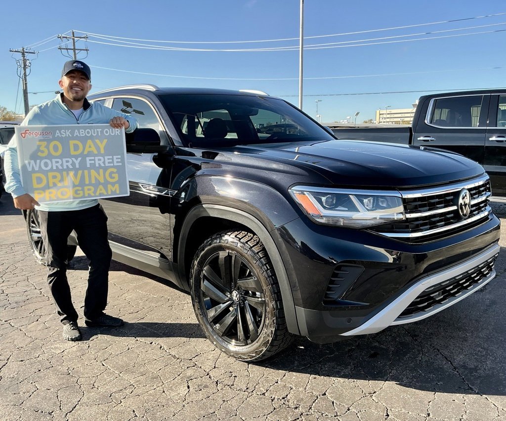 Used 2023 Volkswagen Atlas Cross Sport SE w/ Panoramic Sunroof Package