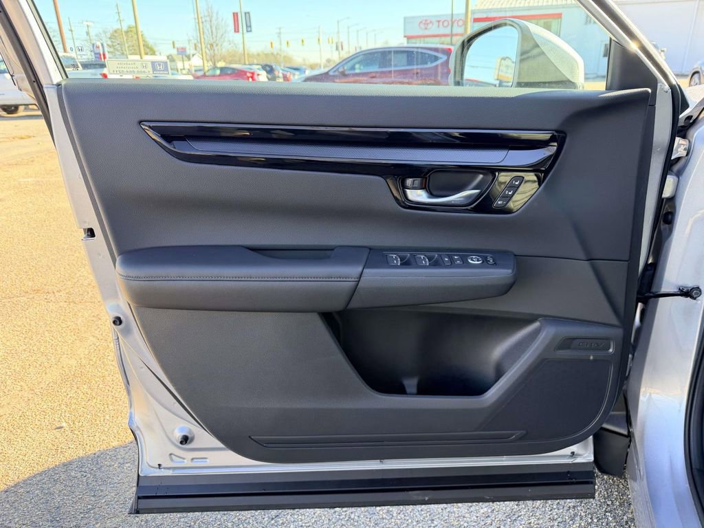 Used 2026 Honda CR-V EX-L image 17