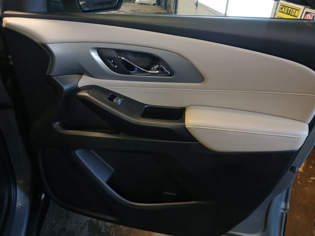 Used 2023 Chevrolet Traverse LS w/ Midnight/Sport Edition image 47
