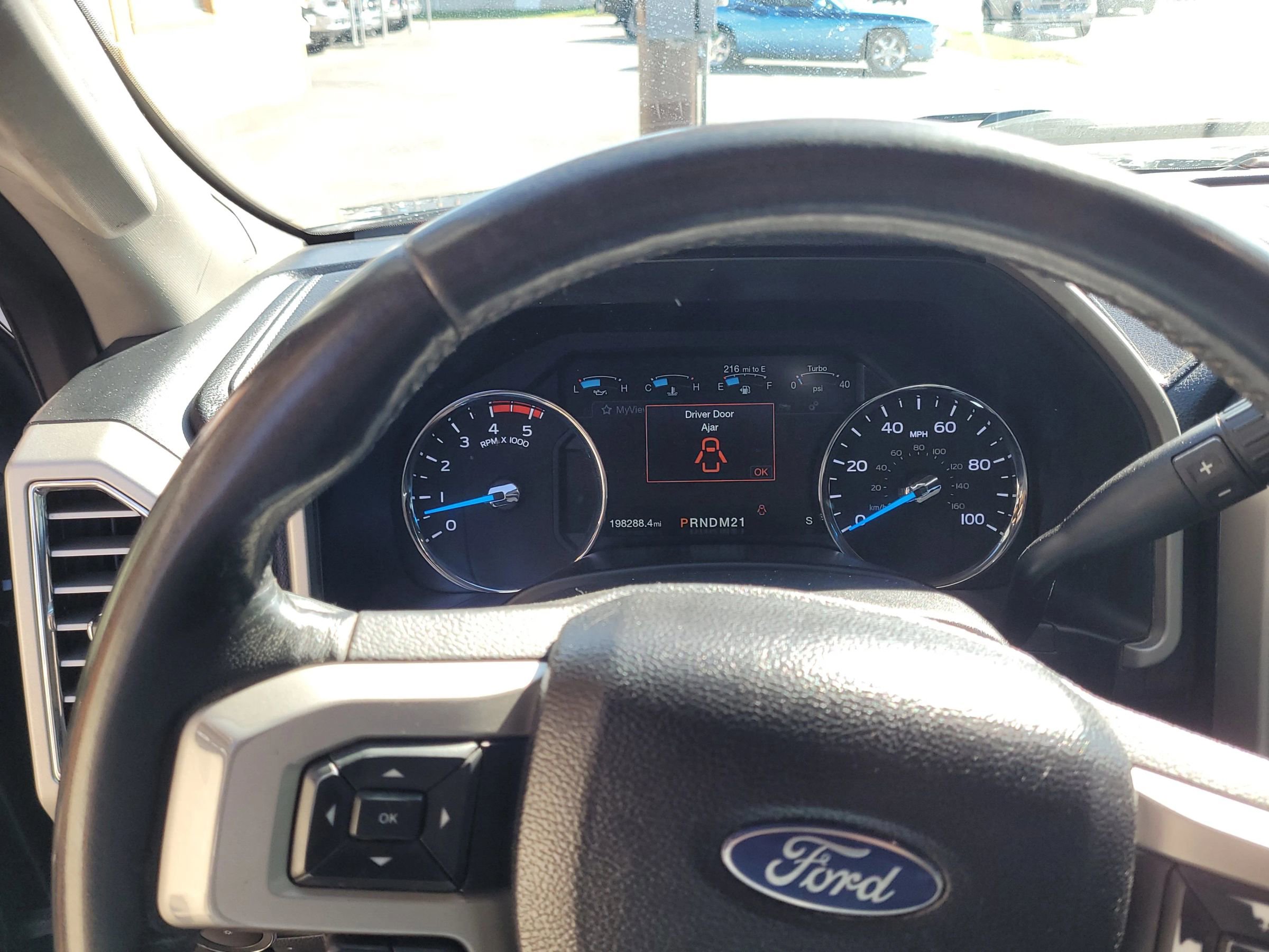 Used 2017 Ford F350 Lariat w/ Lariat Value Package image 7