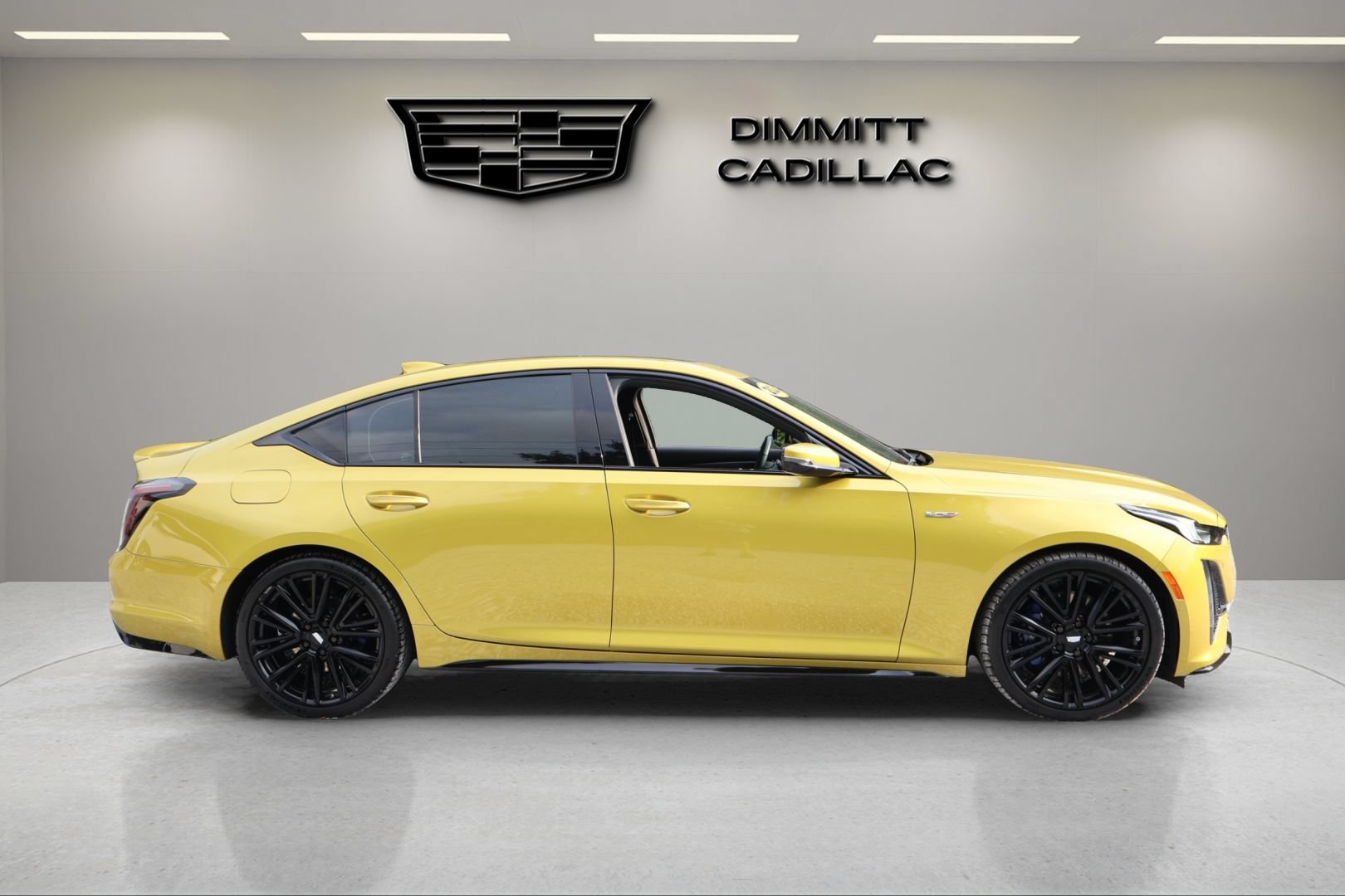 Certified 2024 Cadillac CT5 V w/ Premium Package RWD image 4