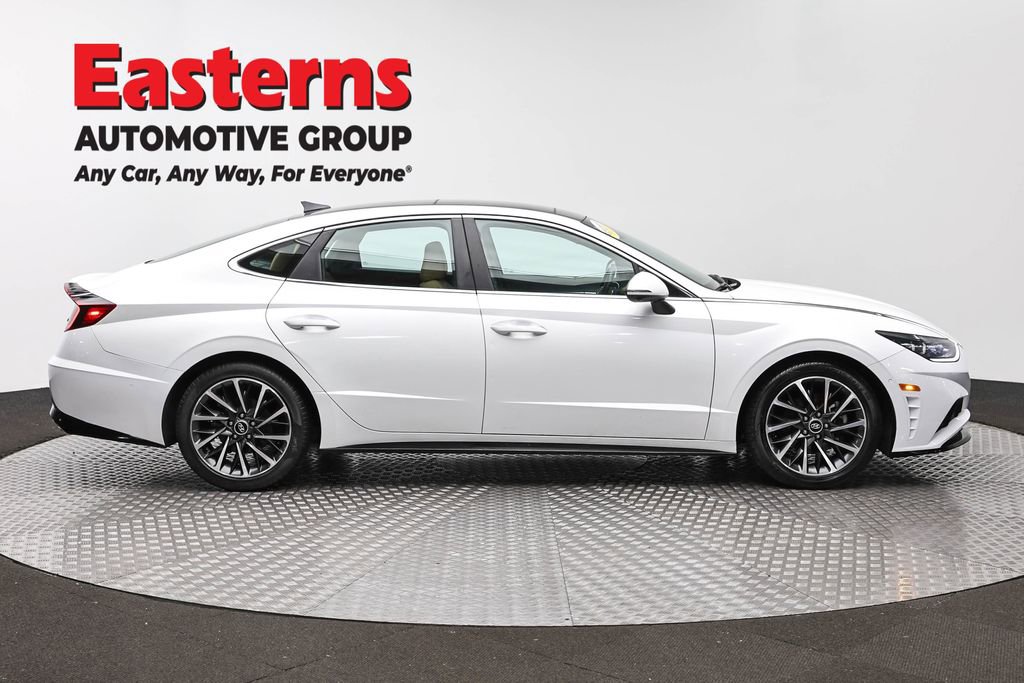Used 2023 Hyundai Sonata SEL FWD image 4