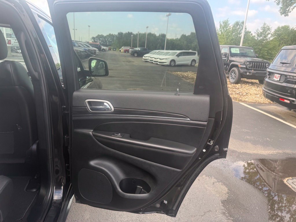 Certified 2022 Jeep Grand Cherokee Limited AWD/4WD image 50