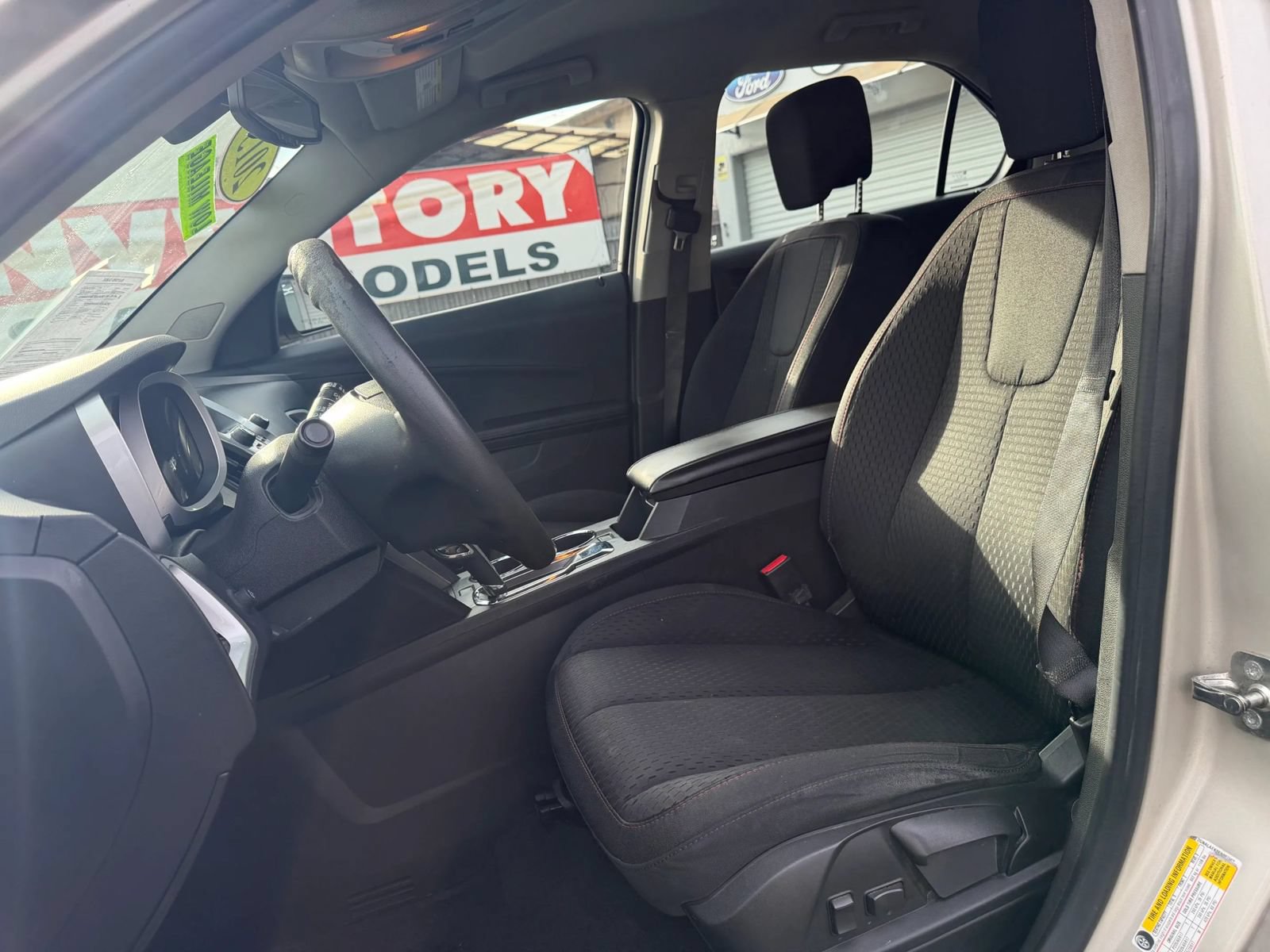 Used 2015 Chevrolet Equinox LS FWD image 12