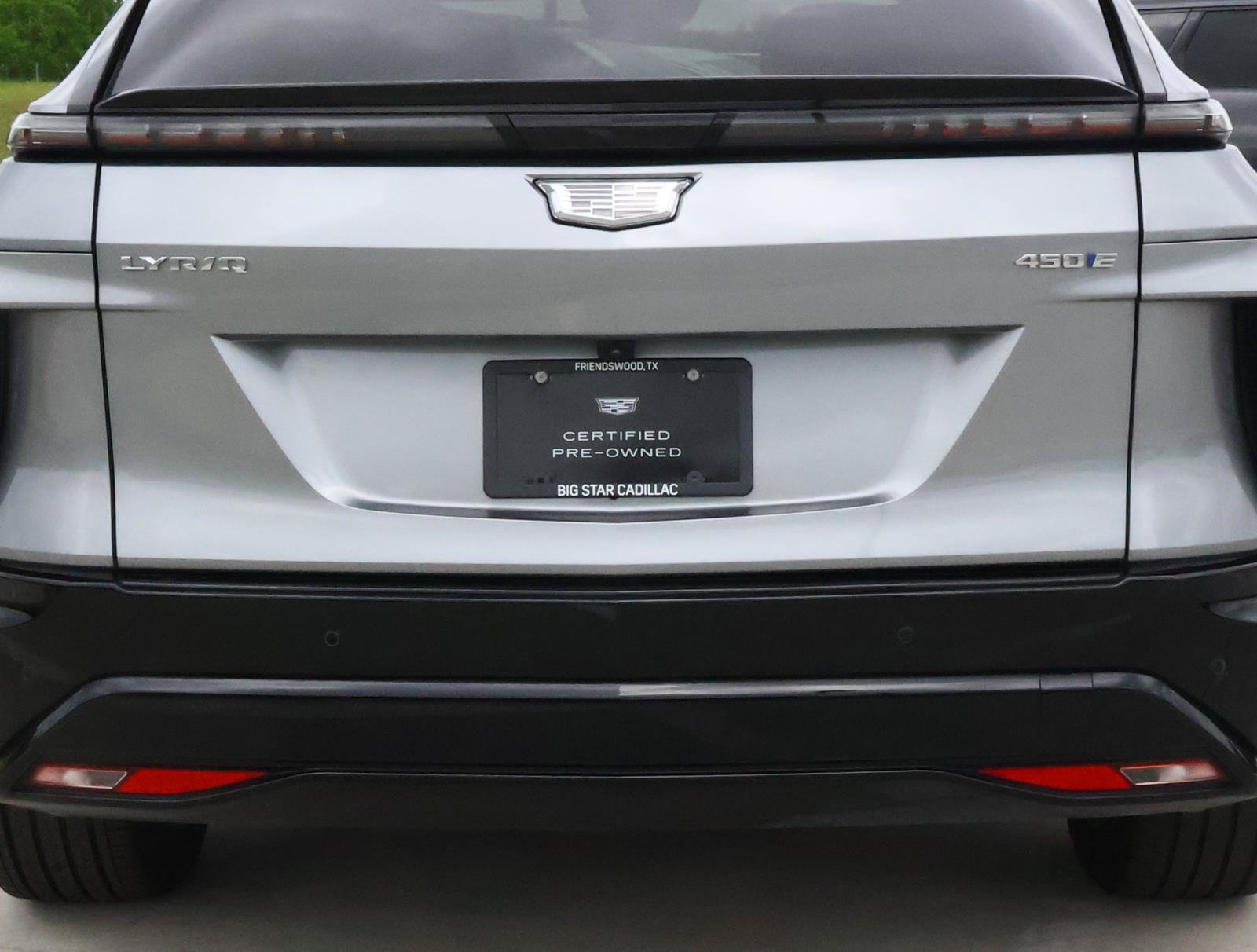 Used 2024 Cadillac Lyriq Sport RWD image 10