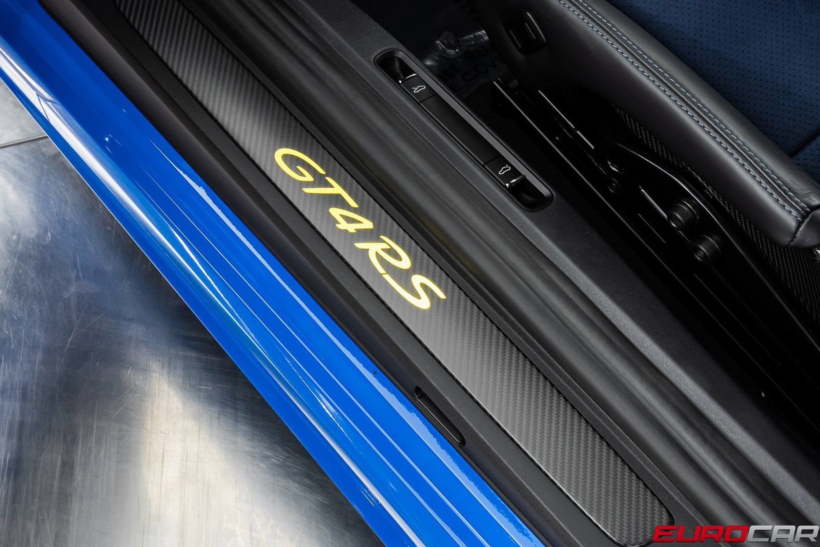 Used 2023 Porsche 718 Cayman GT4 RS RWD image 50
