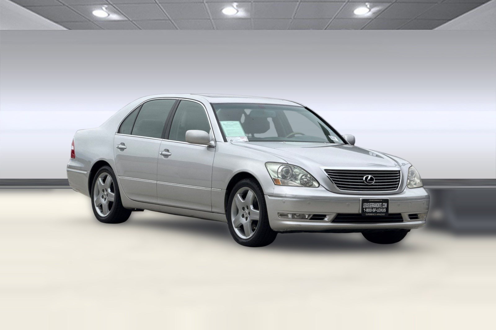 Used 2005 Lexus LS 430 RWD image 6