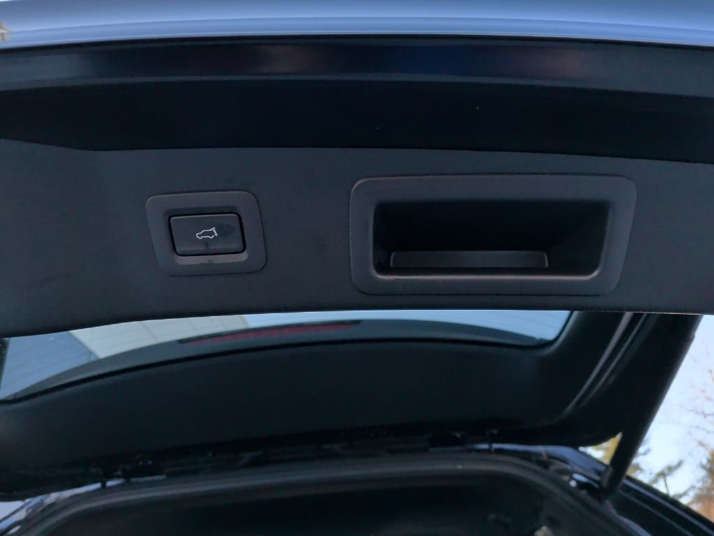 Used 2024 MAZDA CX-5 Signature image 9