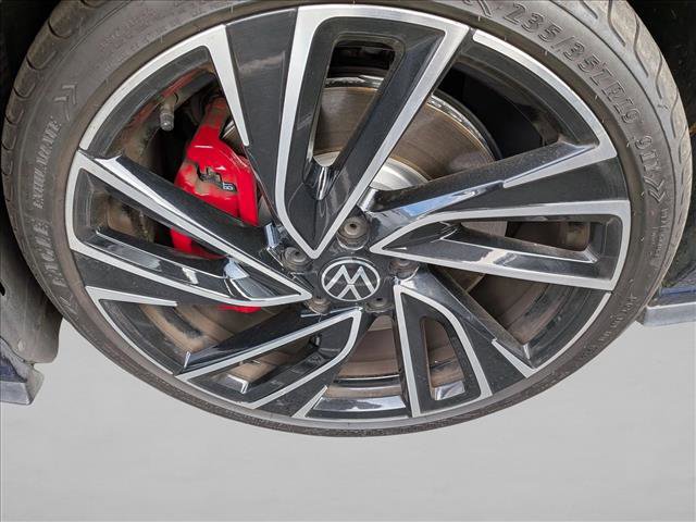 Used 2022 Volkswagen GTI Autobahn image 14