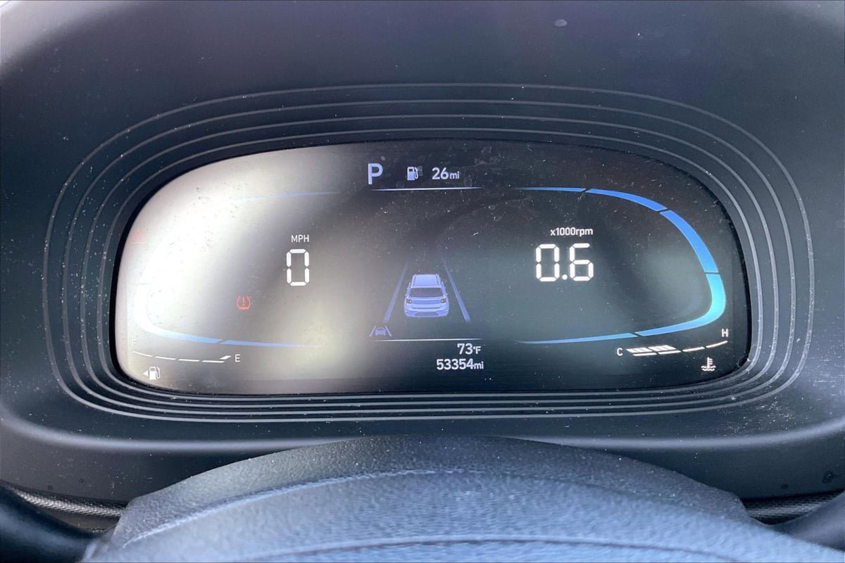 Used 2024 Hyundai Venue SE FWD image 19