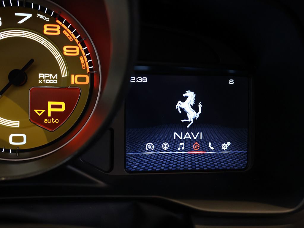 Certified 2021 Ferrari F8 Tributo image 98