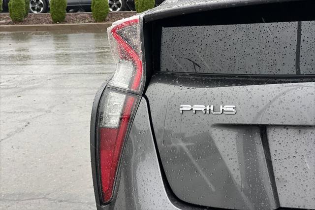 Certified 2018 Toyota Prius Four image 29